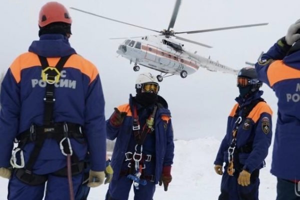 Спасатели Воркуты помогли группе туристов из ХМАО