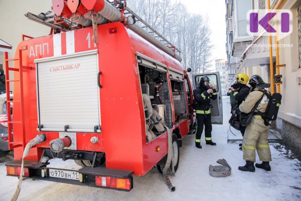 В Сыктывкаре произошло два пожара в жилых домах