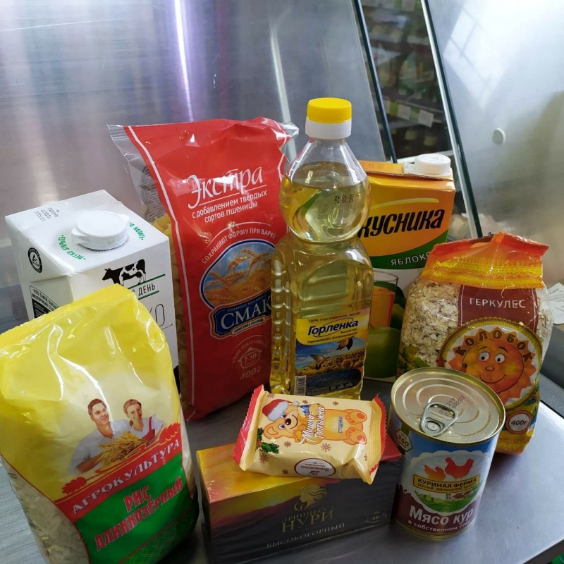 В Инте завершают выдачу продуктовых наборов для школьников
