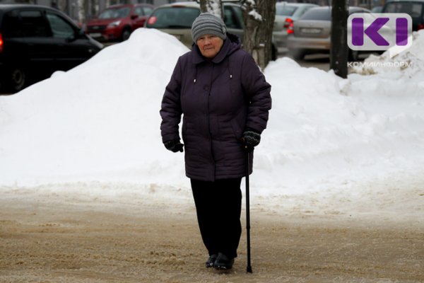 Работающие пенсионеры смогут получить больничный с 20 по 30 апреля