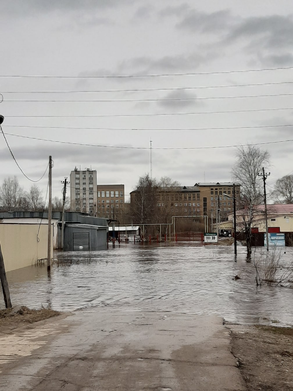 В Ухте подтоплены СК 