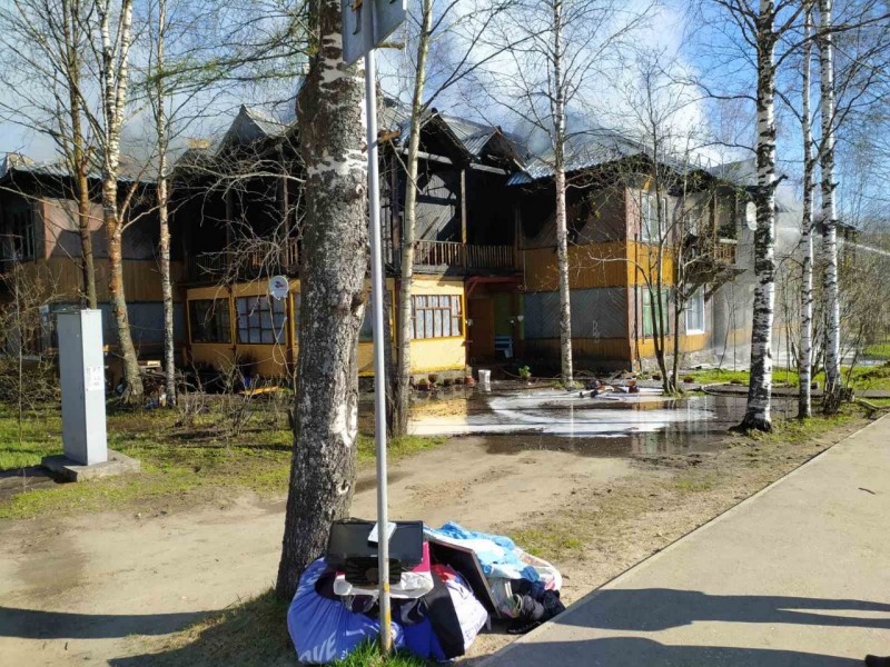 20 человек эвакуировались во время пожара в Сосногорске