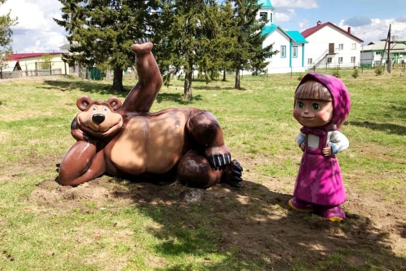 В парке отдыха Ижмы поселились герои мультсериала "Маша и Медведь"