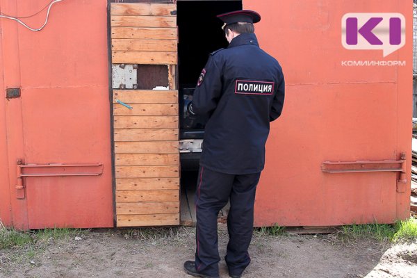В Воркуте пенсионер закрыл похитителей в своем гараже