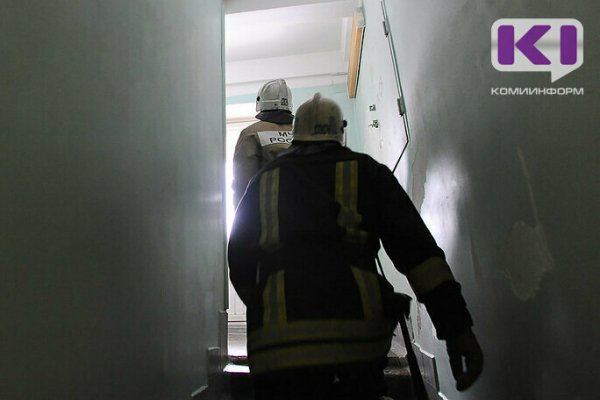 На пожаре в Воркуте спасли двух человек