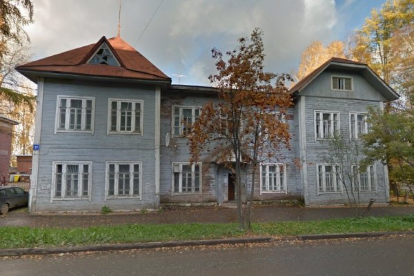 В Сыктывкаре обследуют старое здание Школы рабочей молодежи