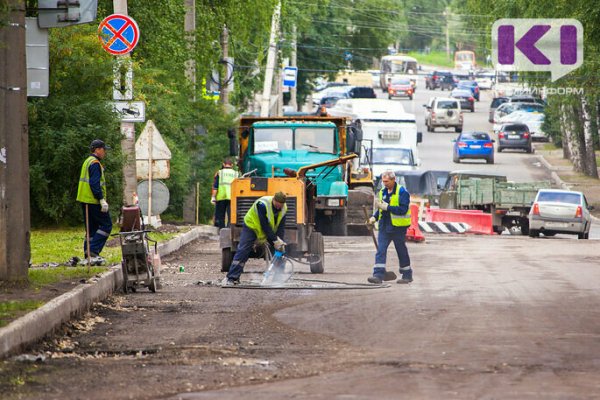 К 2024 году в Коми отремонтируют 482 км автомобильных дорог

