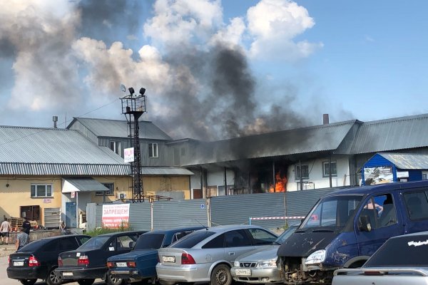 В Дырносе загорелось нежилое здание 