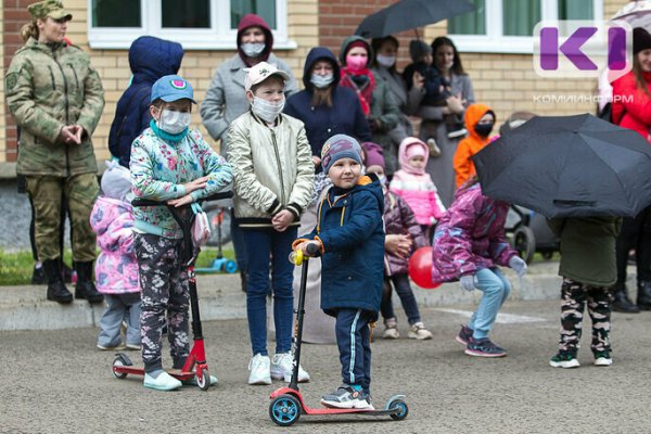 Часть детских выплат россияне потратили на погашение микрозаймов