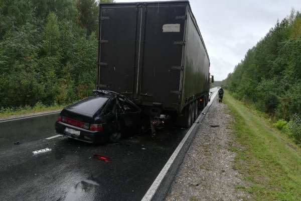 В ДТП в Коччойяге погибли водитель и два пассажира автомобиля ВАЗ-2112