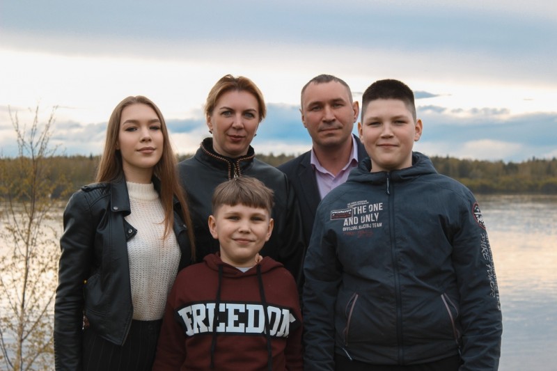 Семья из Коми одержала победу во всероссийском конкурсе "Семья года"