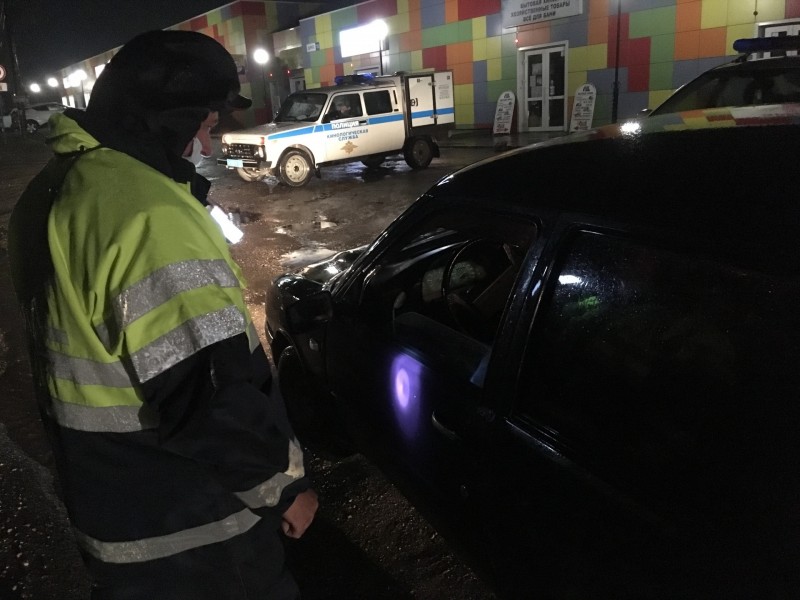 Во время рейда автоинспекторы Сыктывкара остановили двух нетрезвых водителей