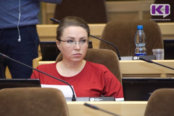 Комитеты Госсовета Коми поддержали кандидатуру Елены Шумиловой на пост сенатора