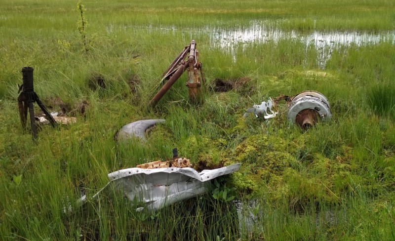На болоте в Коми найдены детали американского военного самолета

