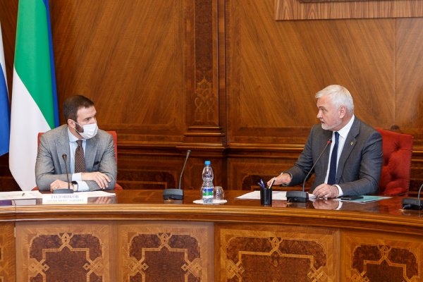 Владимир Уйба провёл рабочую встречу с вице-президентом ПАО 
