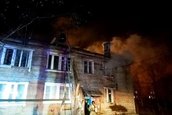 В Сыктывкаре пожарные спасли пять человек
