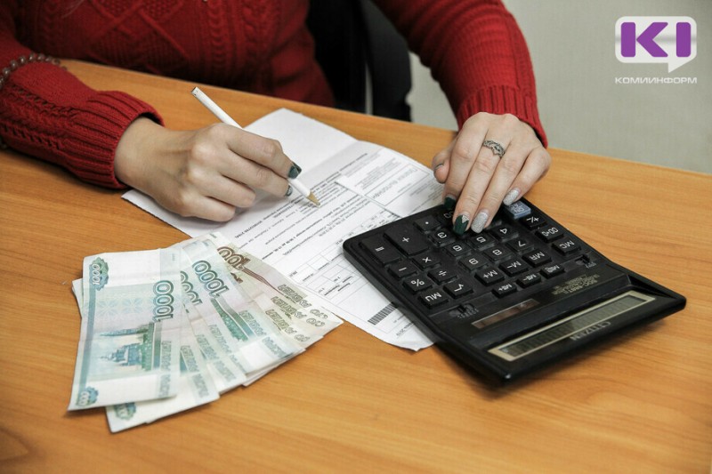 Директор сыктывкарской УК привлечен к ответственности за несвоевременное перечисление средств жильцов на оплату коммунальных услуг