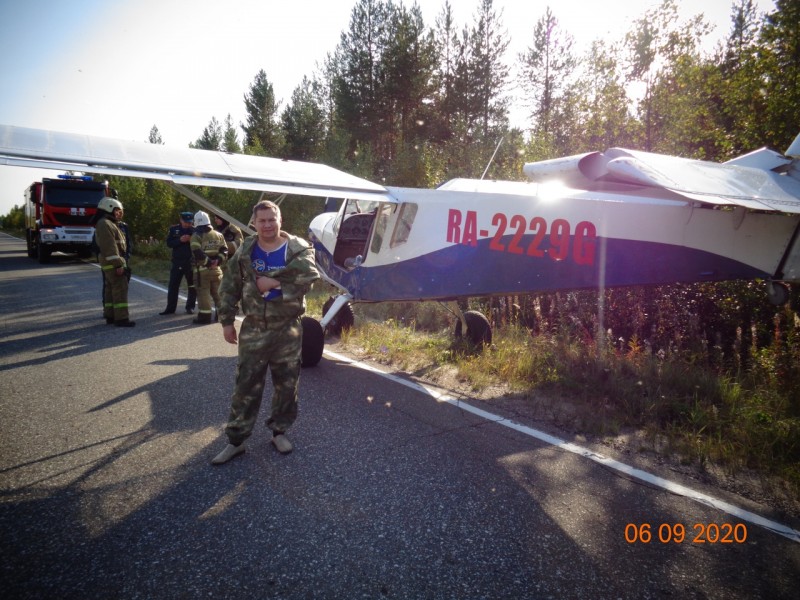 Завершена проверка по факту вынужденной посадки самолета на дороге в Ухте 