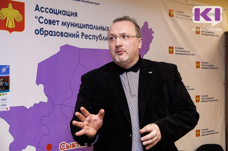 Новым людям в правительстве Коми надо дать время - Юрий Болобонов