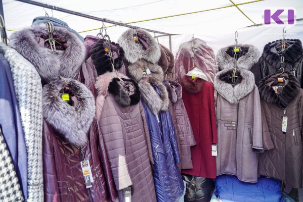 Пух, перо или синтетика: выбираем верхнюю одежду на зиму

