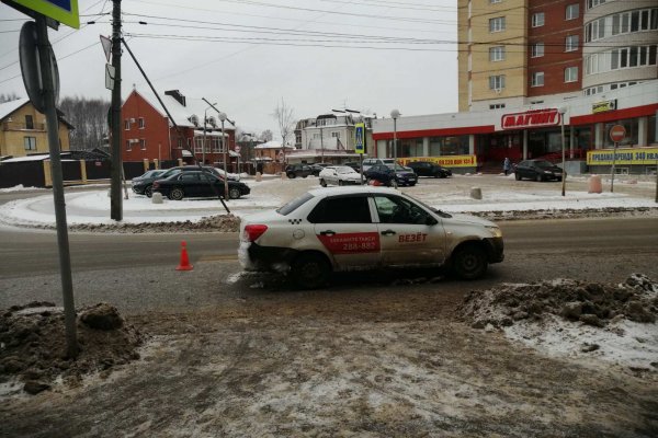 В Сыктывкаре таксист за неделю сбил двух пешеходов