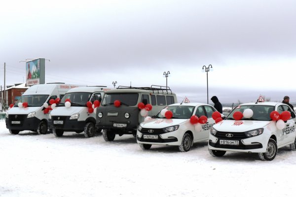 На средства ЛУКОЙЛа для бюджетных учреждений Усть-Цильмы приобрели автомобили


