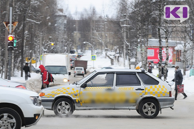 Бесплатное ковидное такси работает в трех городах Коми

