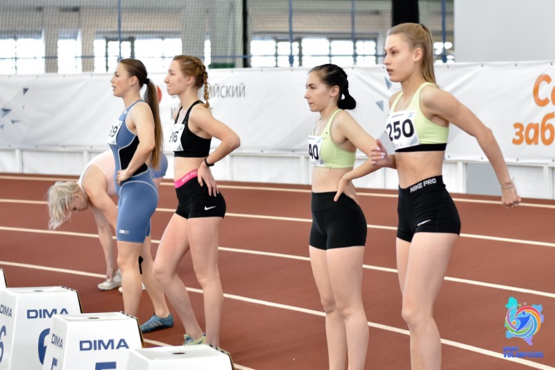 Сыктывкарские легкоатлеты завоевали пять медалей на соревнованиях в Кирове