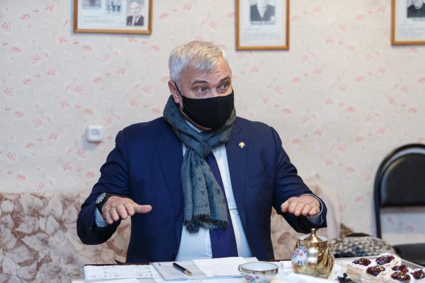 Владимир Уйба встретился с лидерами Союза писателей Республики Коми

