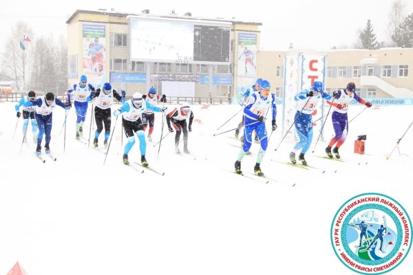 Эстафета чемпионата СЗФО по лыжным гонкам стала золотой и бронзовой для команд Коми