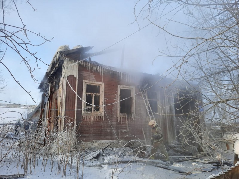 На пожаре в Сыктывкаре погибли три человека