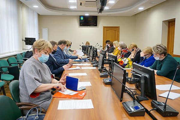 Медики обратились к мэрии Сыктывкара с просьбой о дополнительных местах для вакцинации населения от коронавируса