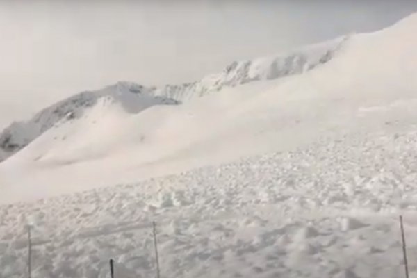 Появилось видео сошедшей лавины на Приполярном Урале в Коми, где погибли туристы