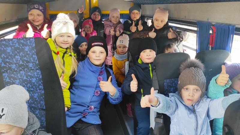 Детские творческие коллективы Удоры получили оборудованный автобус