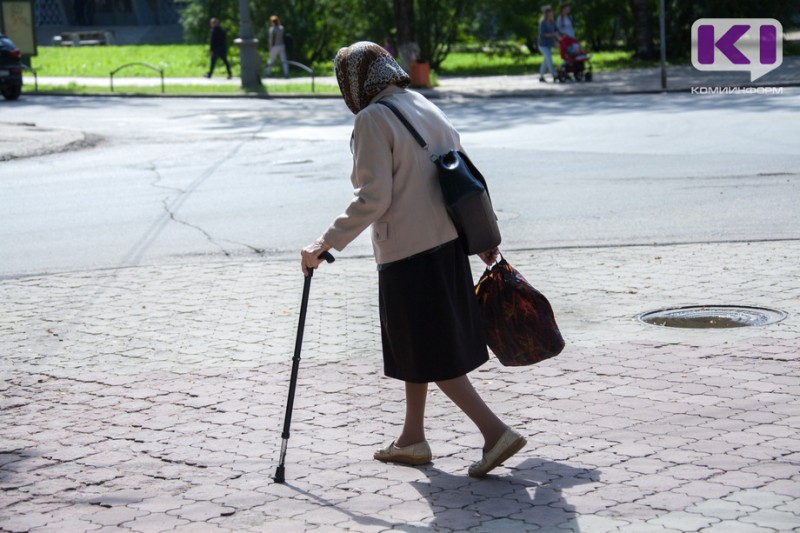 80-летняя жительница Прилузья заплатила 134 000 рублей липовой целительнице