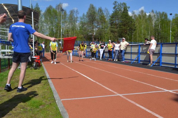 Сыктывкарцы посвятили выходные легкой атлетике, мини-футболу и настольному теннису