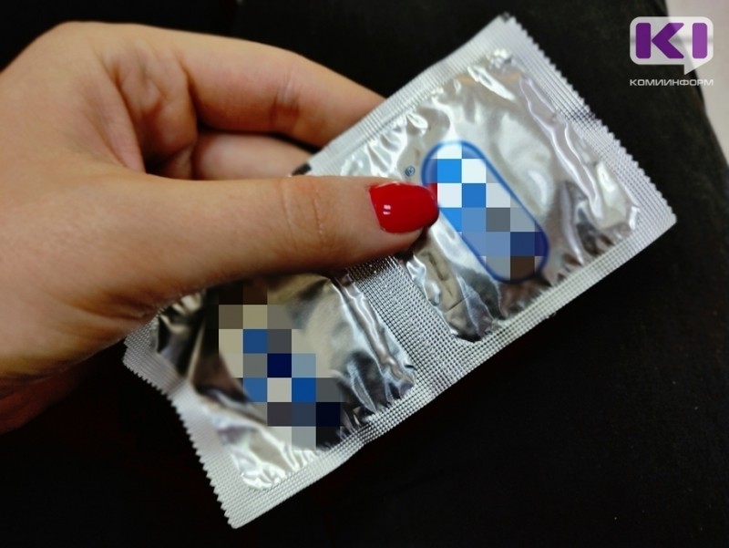 Бесплатная раздача презервативов легитимизирует беспорядочные половые связи - главврач Центра СПИД Коми