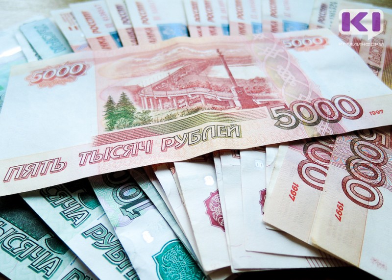 В Койгородском районе вахтовик оформил на коллегу восемь кредитов на 700 тысяч рублей