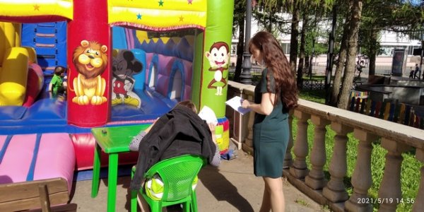 В Сыктывкаре проверили, как владельцы детских батутов соблюдают меры профилактики коронавируса