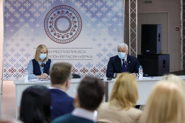 Глава Коми провел заседание Совета по делам инвалидов