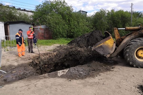 Мэрия Ухты объяснила, откуда в центре города появилась нефть 