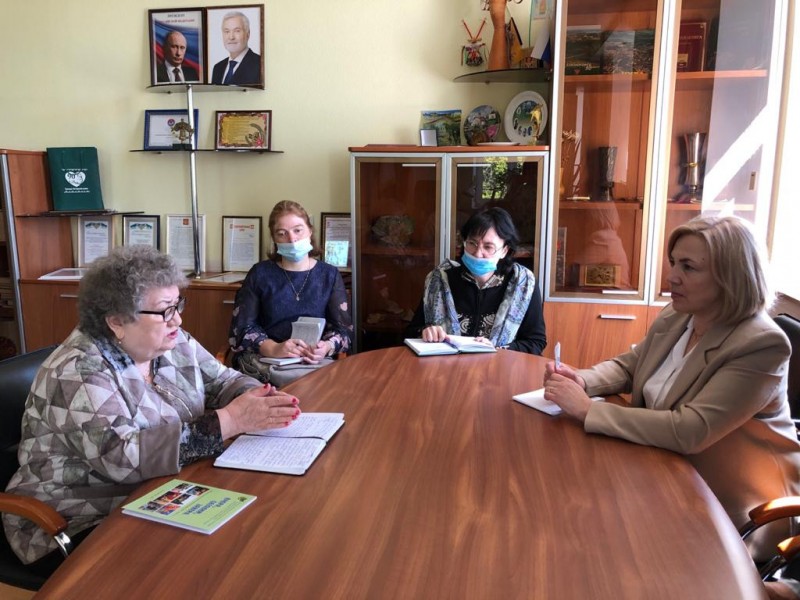Власти Коми помогают жителям Троицко-Печорского района решить проблему с платежами за капремонт