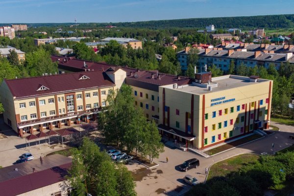 Игорь Дягилев проверил качество ремонта Ухтинской детской больницы
