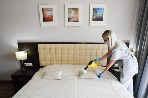 Черноморских отельеров предложили обязать делать экспресс-тесты отдыхающим 

