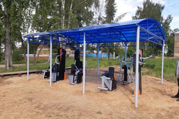 В сыктывкарском Заречье установили новые тренажеры