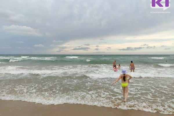 Продажи авиабилетов в Анапу, Геленджик и Сочи на август сократились на 30%