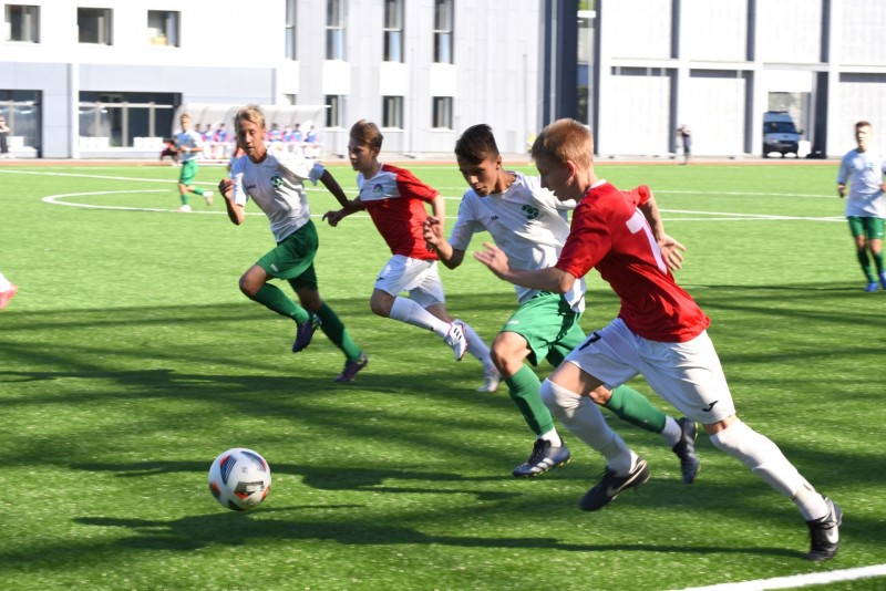Юношескую сборную Коми по футболу ждет второй домашний матч на Республиканском стадионе