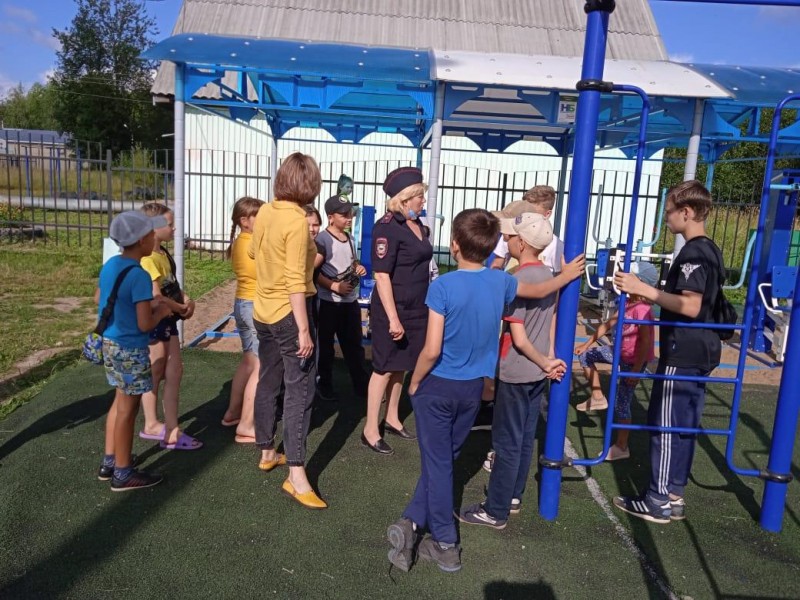 "Общественный патруль" проверил детские спортплощадки в Эжве