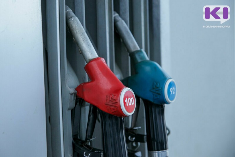 В России пока не будут вводить запрет на экспорт бензина для стабилизации цен