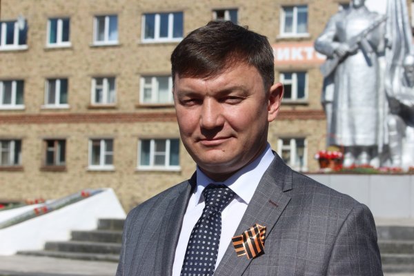 Поздравление мэра Инты Владимира Киселева со 100-летием Коми